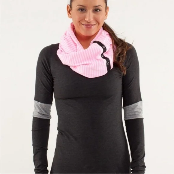 Lululemon Vinyasa Scarf - Picture 1 of 7